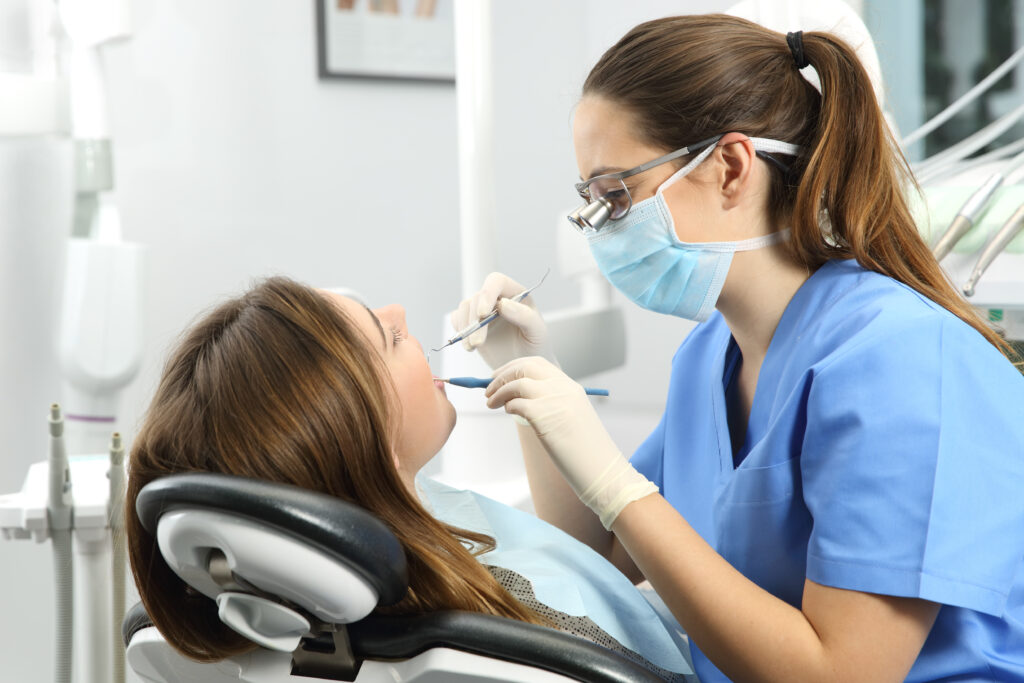 Periodontist Consultation in Krakow