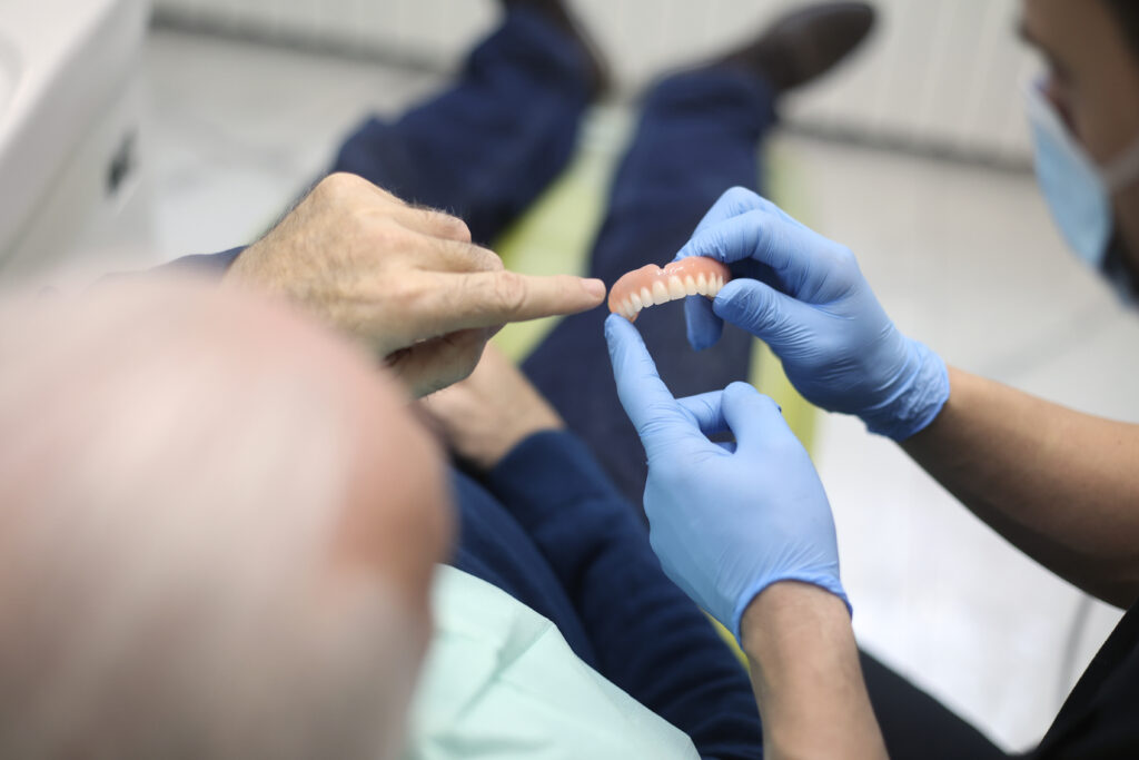 Removable Dentures in Krakow