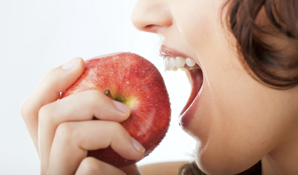 Underbite – main symptoms and treatment options