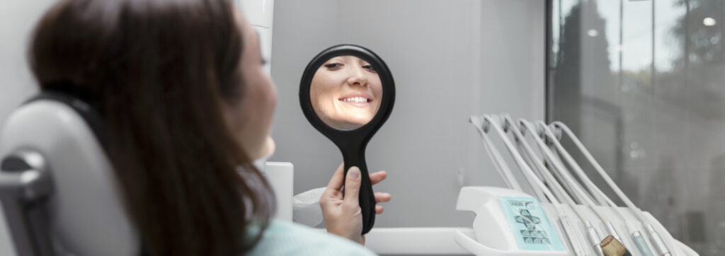 Periodontal disease – causes, symptoms, treatment options