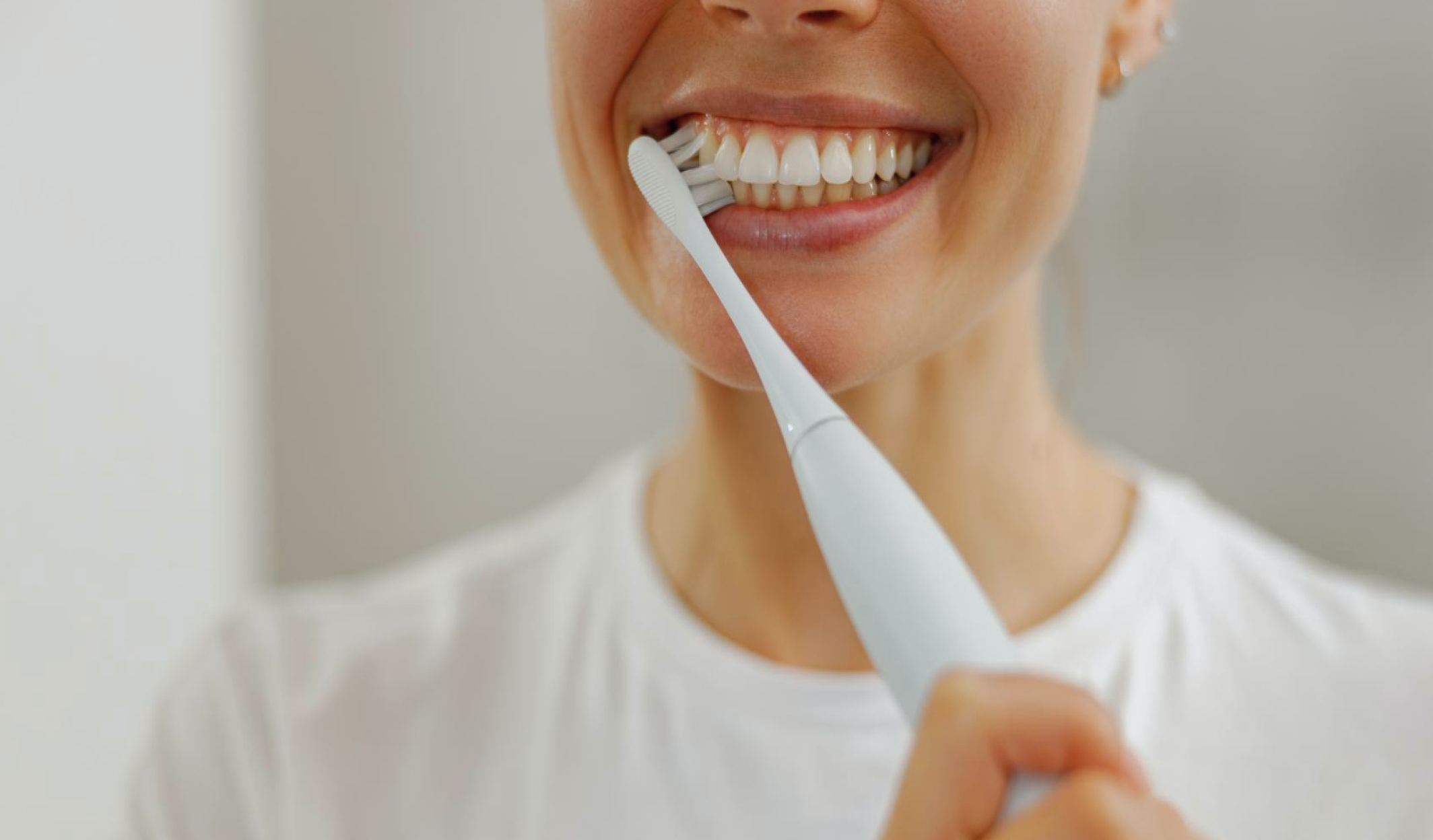 How Often Should You Replace Your Toothbrush? Hygiene and Replacement Guidelines