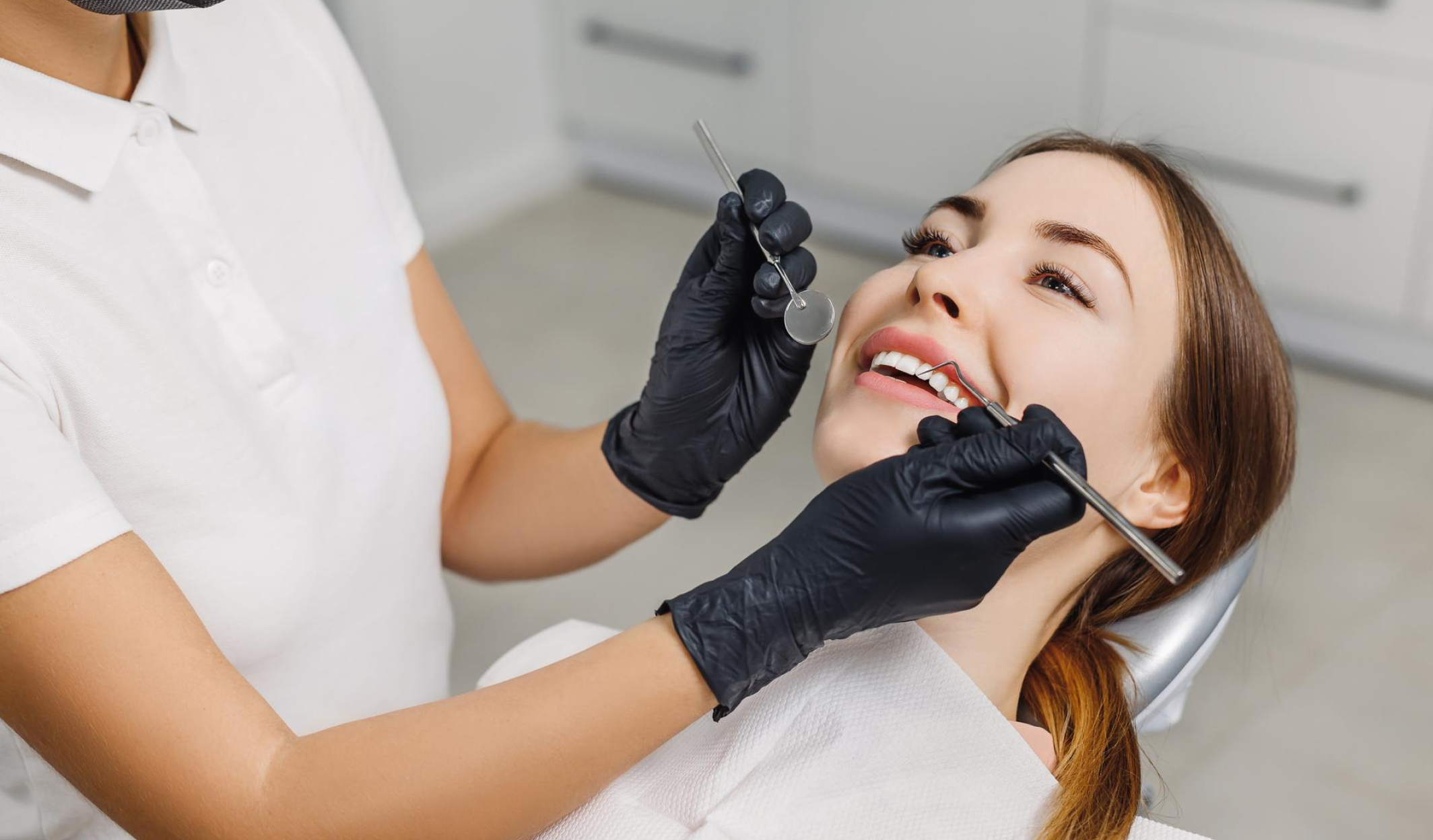 White Spots on Teeth – Causes, Diagnosis, and Effective Treatment